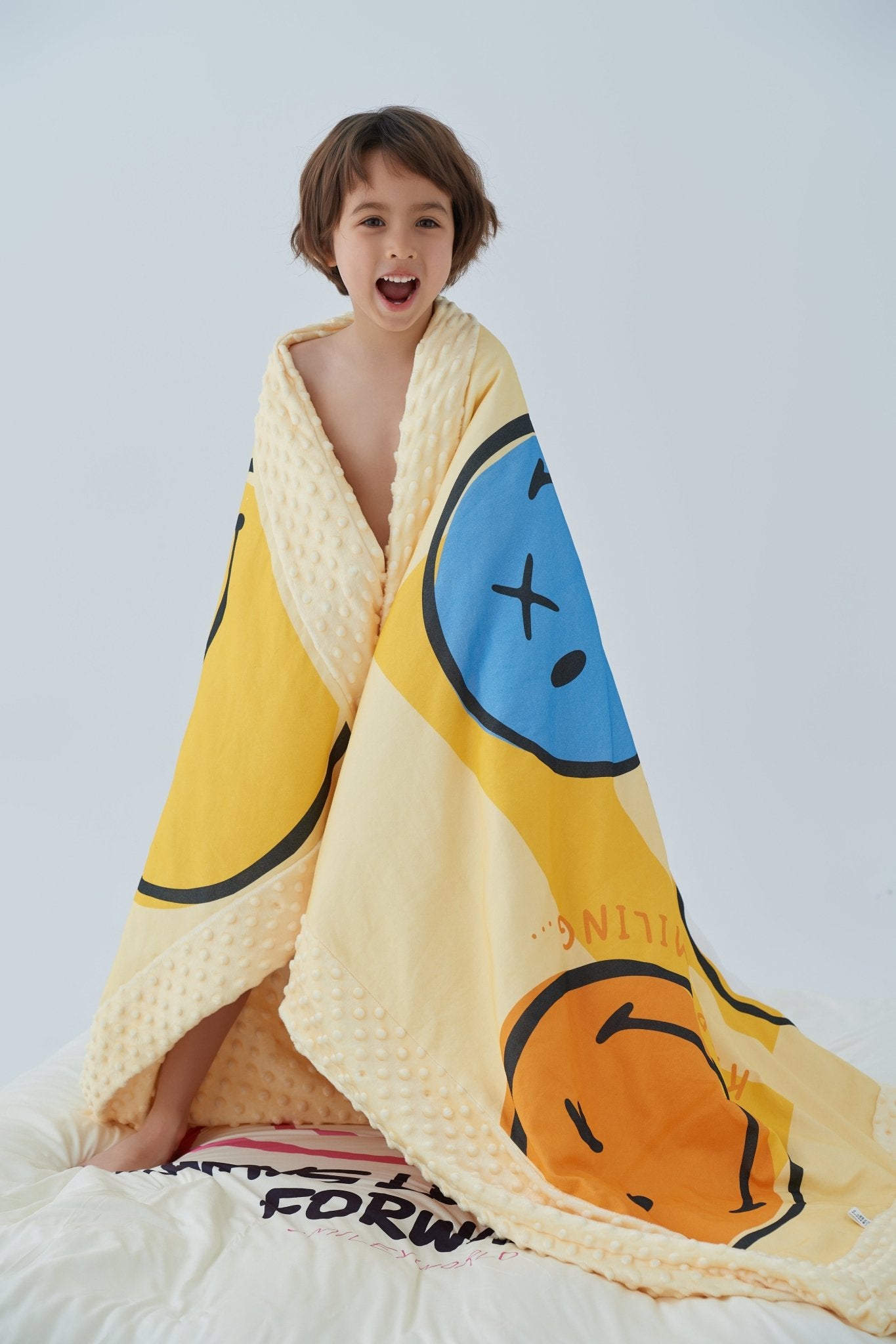 SmileyWorld Kids 3D Raised Dot Velvet Blanket - SmileyWorld