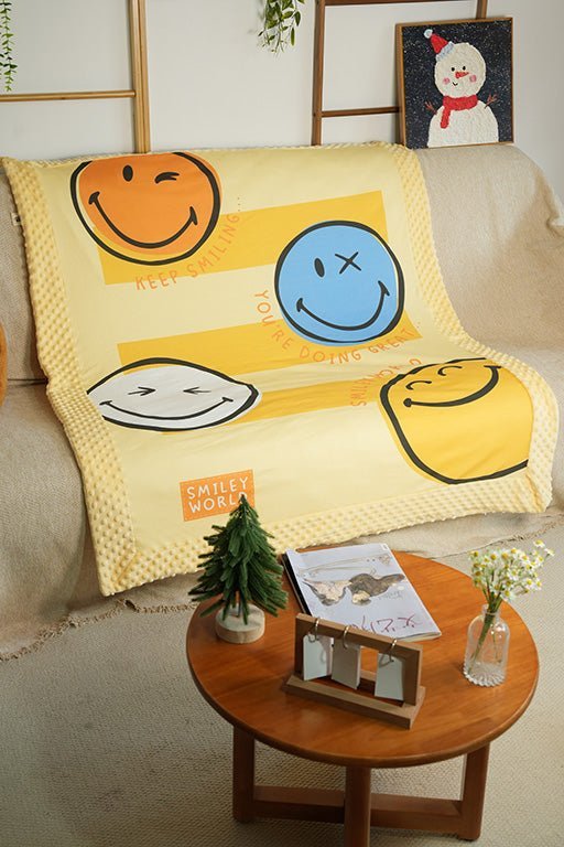 More Than a Blanket: How SmileyWorld Kids’ Plush Dot Blanket Wraps Your Child in Joy - SmileyWorld